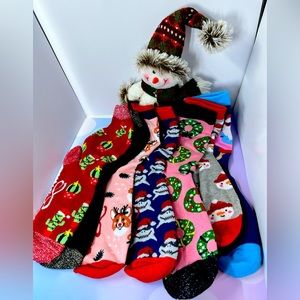 Random styles of Christmas Socks UNISEX